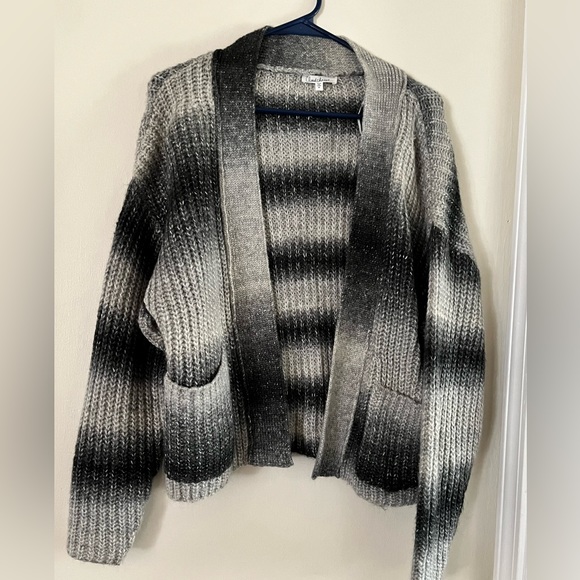 Knitted cardigan - Picture 1 of 1